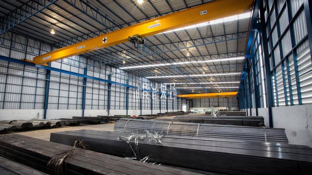 Lagerhalle zur Miete 4,46 € 7.000 m² Lagerfläche teilbar ab 7.000 m² Mitte Dortmund 44147