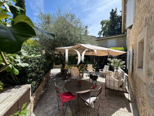Haus zum Kauf 399.000 € 179 m² 235 m² Grundstück Caumont-sur-Durance 84510