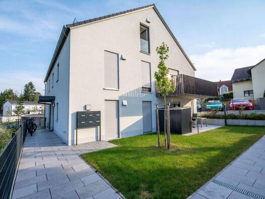 Wohnung zur Miete 840 € 2 Zimmer 73,5 m² 2. Geschoss frei ab 01.01.2026 Parsberg 92331