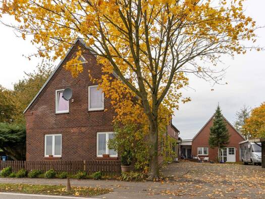 Mehrfamilienhaus zum Kauf 325.000 € 9 Zimmer 222 m² 578 m² Grundstück Haselau 25489