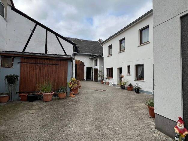 Bauernhof zum Kauf 409.000 € 160 m² 1.162 m² Grundstück Miesenheim Andernach 56626