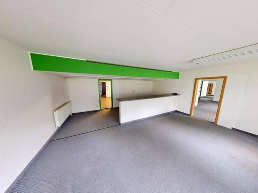 Bürofläche zur Miete 5,42 € 11 Zimmer 184,5 m² Bürofläche Albert-Schweitzer-Straße 56 Altendorf Chemnitz 09116