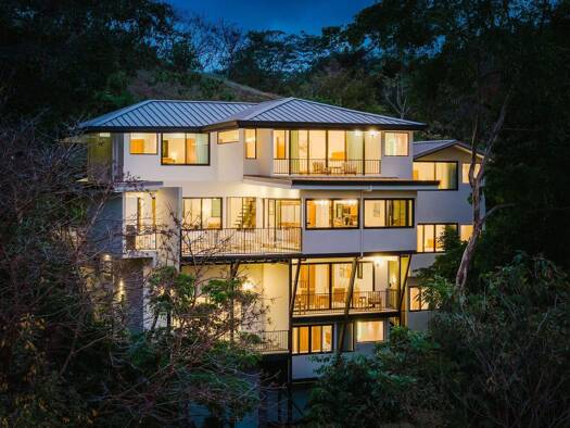 Villa zum Kauf 3.278.533 € 10 Zimmer 510 m² 1.840,4 m² Grundstück CRFX+X5 Quepos