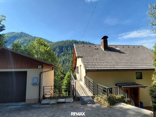 Haus zum Kauf 179.000 € 6 Zimmer 136 m² 1.119 m² Grundstück Bad Bleiberg 9530