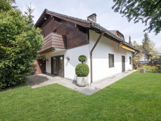 Doppelhaushälfte zum Kauf 965.000 € 5 Zimmer 163 m² 482 m² Grundstück frei ab sofort Trudering-Riem München 81827
