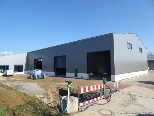 Lagerhalle zur Miete 5,79 € 800 m² Lagerfläche teilbar ab 250 m² Bogenberg Bogen / Bärndorf 94327