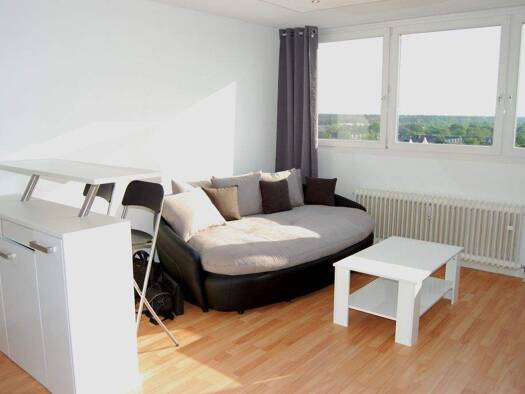 Wohnung zum Kauf 250.000 € 1,5 Zimmer 37 m² frei ab sofort Lohhof Unterschleißheim 85716