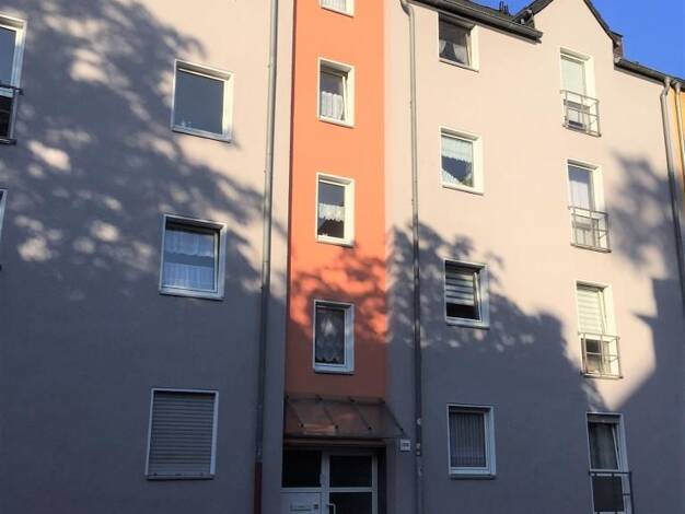 Wohnung zur Miete nur mit Wohnberechtigungsschein 386 € 3,5 Zimmer 71,3 m² 2. Geschoss frei ab 01.11.2026 Kupferdreher Str. 206 Kupferdreh Stadtbezirk VIII 45257