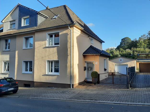 Reihenendhaus zum Kauf 397.000 € 7 Zimmer 202 m² 741 m² Grundstück Sundwig Hemer 58675