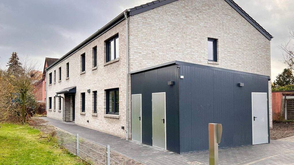 Wohnung zur Miete 1.200 € 3 Zimmer 79,5 m² 1. Geschoss frei ab 01.05.2026 Eversten Oldenburg (Oldenburg) / Eversten 26131