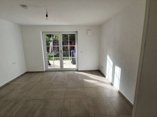 Terrassenwohnung zur Miete 1.300 € 3 Zimmer 100 m² EG frei ab 30.09.2026 Wolkersdorf Traunstein 83278