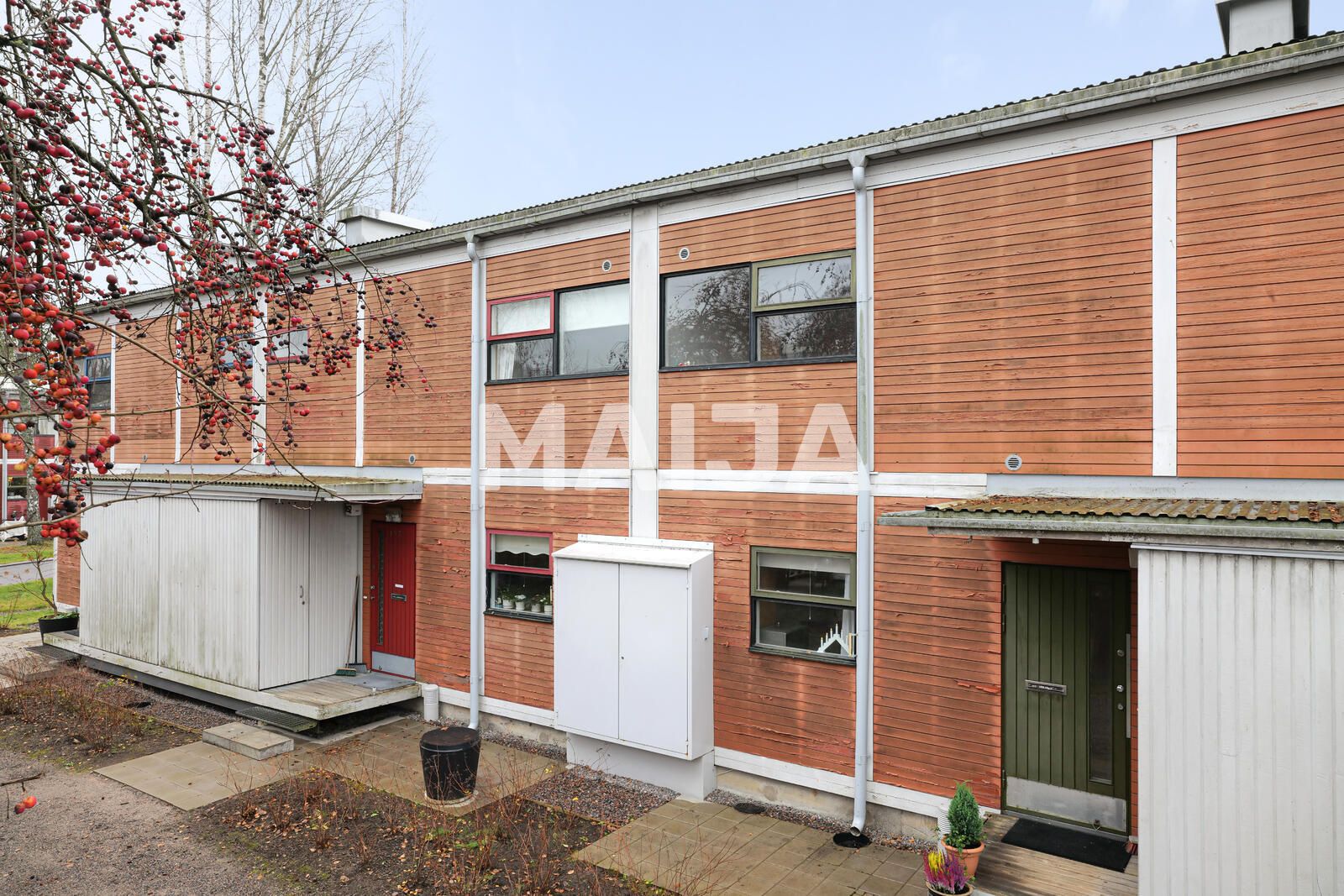 Reihenmittelhaus zum Kauf 218.000 € 5 Zimmer 108,7 m²<br/>Wohnfläche 50.408 m²<br/>Grundstück Vanhaistentie 14 Helsinki 00420