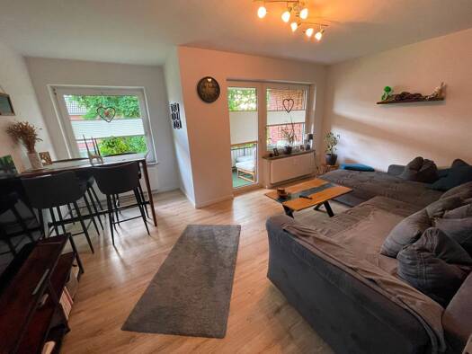 Wohnung zum Kauf 140.000 € 3 Zimmer 60 m² 1. Geschoss Husum Husum 25813
