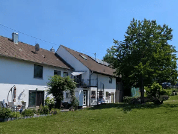 Mehrfamilienhaus zum Kauf 1.530.000 € 13,5 Zimmer 250 m² 1.480 m² Grundstück frei ab 01.09.2026 Welden Welden bei Augsburg 86465