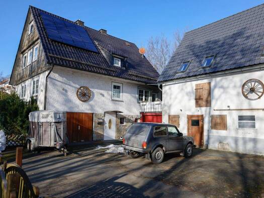 Einfamilienhaus zum Kauf 439.500 € 8 Zimmer 160 m² 2.700 m² Grundstück Bromskirchen 35108