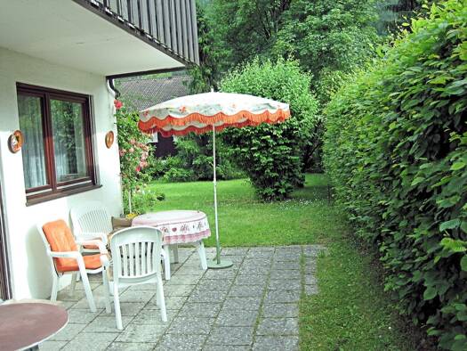 Wohnung zum Kauf 280.000 € 2 Zimmer 68 m² EG Bayerisch Gmain 83457