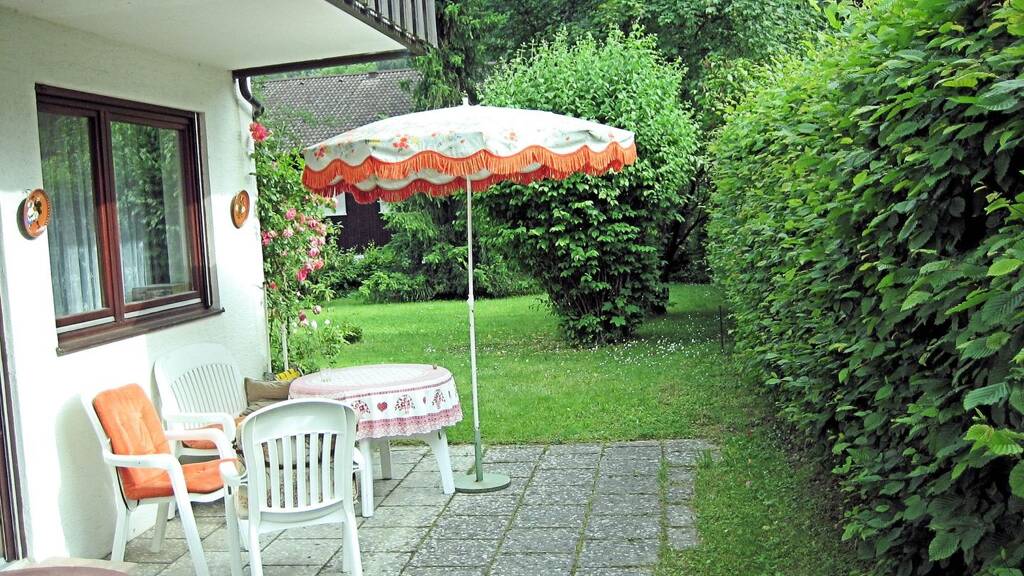 Wohnung zum Kauf 280.000 € 2 Zimmer 68 m² EG Bayerisch Gmain 83457