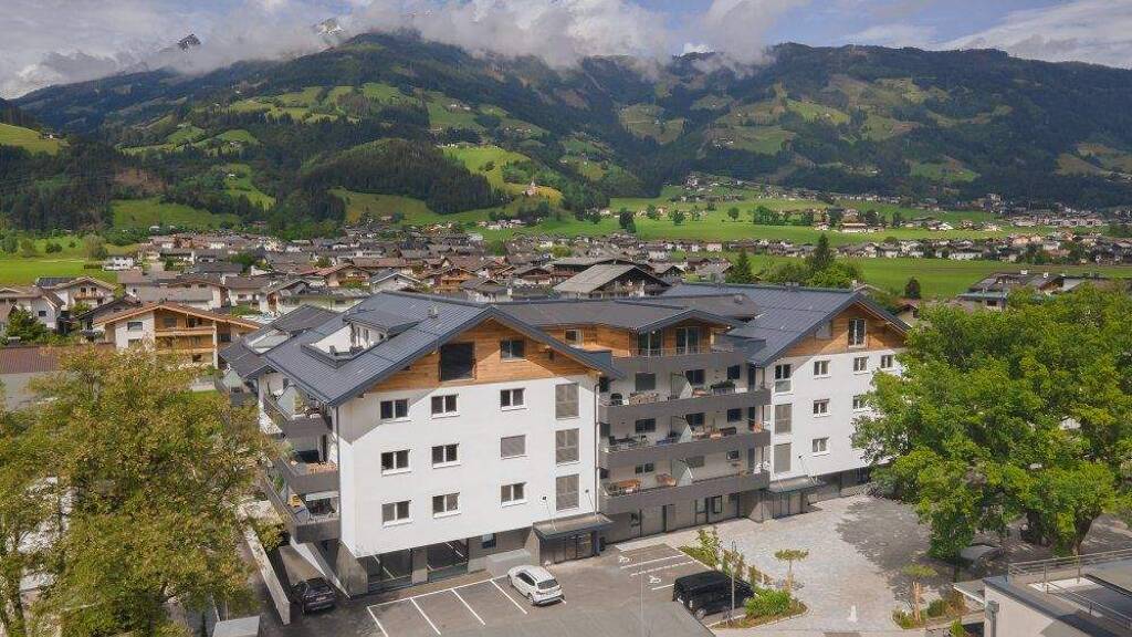 Büro zum Kauf Uderns 6271