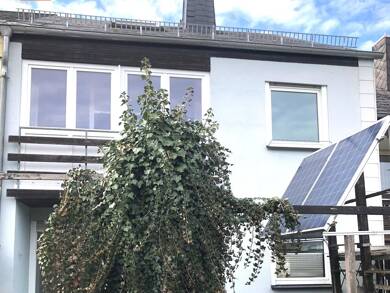Reihenmittelhaus zum Kauf 242.000 € 5 Zimmer 127 m² 231 m² Grundstück Innenstadt Hof 95030