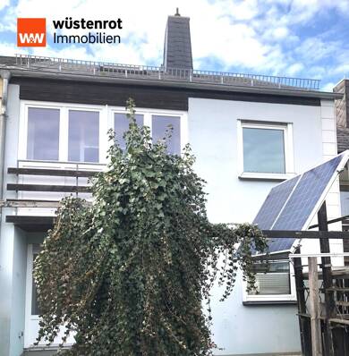Reihenmittelhaus zum Kauf 242.000 € 5 Zimmer 127 m² 231 m² Grundstück Innenstadt Hof 95030