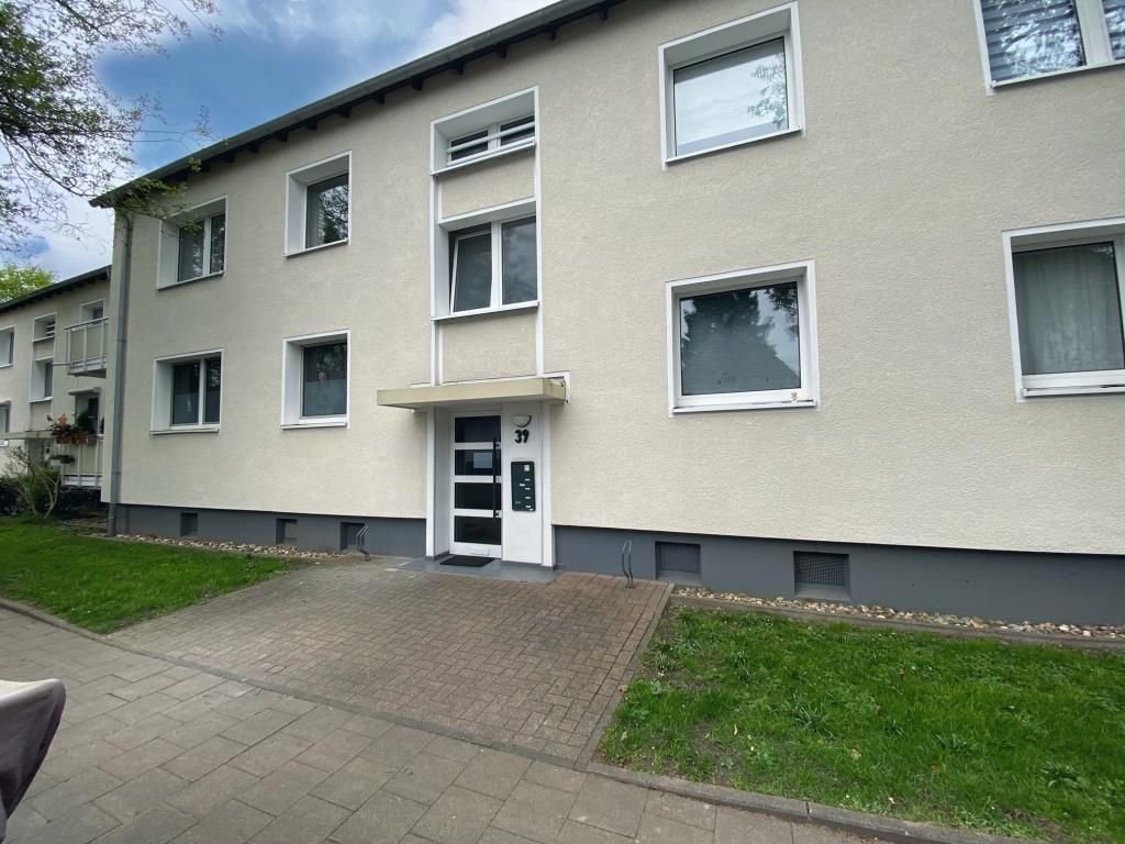 Wohnung zum Kauf provisionsfrei 230.000 € 3,5 Zimmer 65,4 m²<br/>Wohnfläche 1.<br/>Geschoss Hassels Düsseldorf 40599