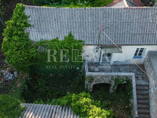 Mehrfamilienhaus zum Kauf 180.000 € 6 Zimmer 170 m² Bribir, Vinodolska Općina Bribir 51253