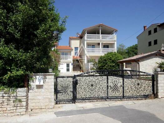 Einfamilienhaus zum Kauf 986.000 € 8 Zimmer 420 m² Banjole, Medulin Medulin 52203
