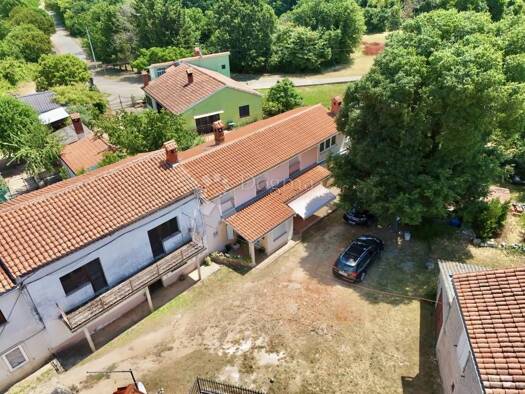 Haus zum Kauf 333.000 € 4 Zimmer 316 m² Hreljici, Marcana Filipana, Divsici, Orbanici