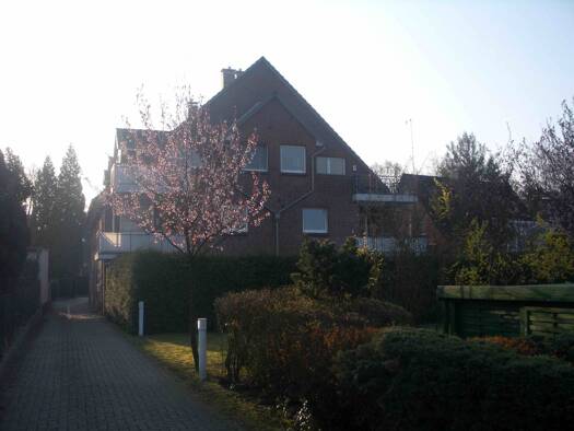 Maisonette zur Miete 1.300 € 3 Zimmer 85 m² Geschoss 2/3 frei ab 01.01.2026 Schnelsen Hamburg 22459