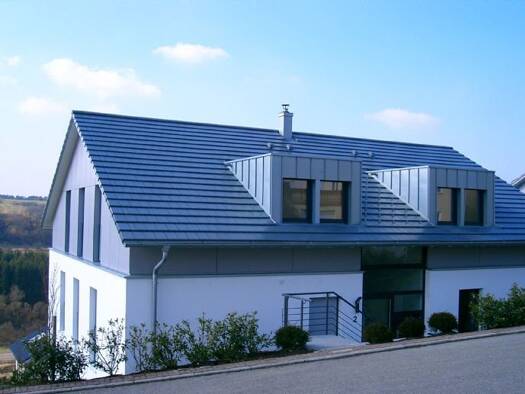 Terrassenwohnung zur Miete 600 € 2 Zimmer 67,3 m² Geschoss -1/3 frei ab 01.04.2026 Georg-Feuerbacherstr.2 Dornstetten 72280