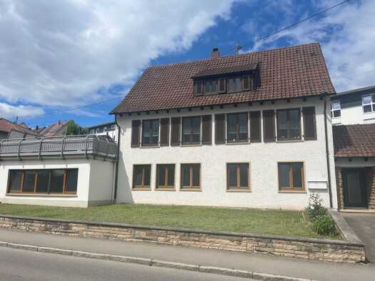 Einfamilienhaus zum Kauf 450.000 € 10 Zimmer 984 m² Grundstück Balingen Balingen 72336