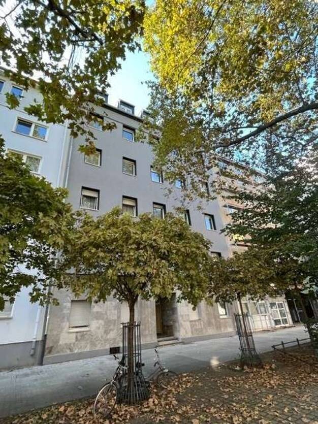 Wohnung zum Kauf - Erstbezug 269.000 € 1 Zimmer 38,4 m² Dachgeschoss, 5. Geschoss frei ab sofort Gutleutviertel Frankfurt am Main 60327