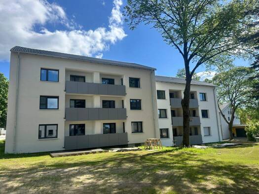 Wohnung zur Miete 460 € 2 Zimmer 51 m² EG frei ab 01.01.2026 Dr.-Eisenbarth-Straße 15 Oberviechtach 92526