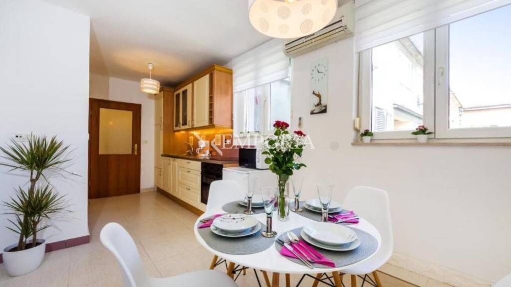 Wohnung zum Kauf 210.000 € 2 Zimmer 43 m² 2. Geschoss Vostarnica - Poluotok