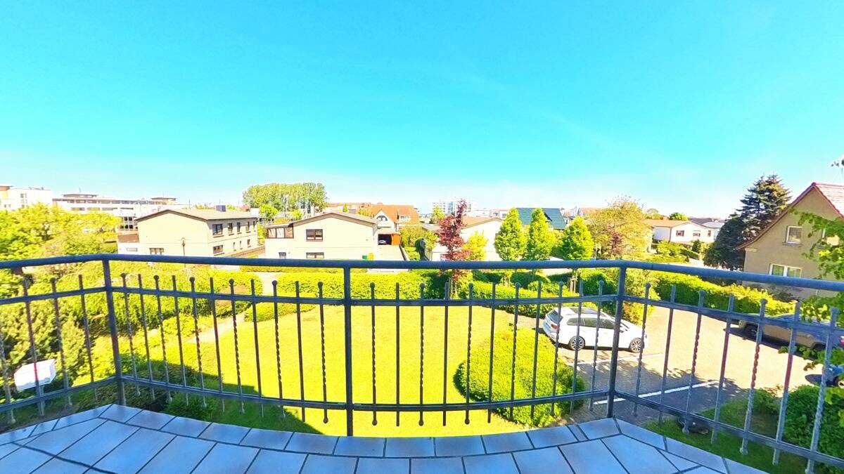 Property thumbnail 12