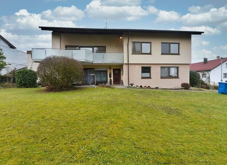 Einfamilienhaus zum Kauf 629.000 € 10 Zimmer 302 m²<br/>Wohnfläche 919 m²<br/>Grundstück Schemmerhofen Schemmerhofen 88433