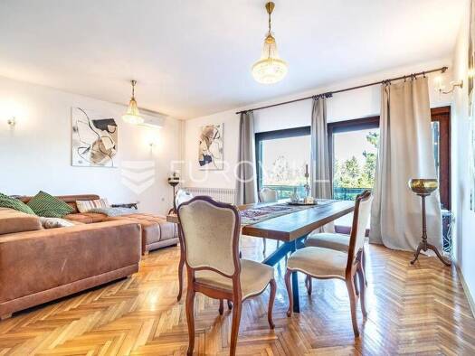 Einfamilienhaus zum Kauf 460.000 € 4 Zimmer 202 m² Giznik Samobor 10430