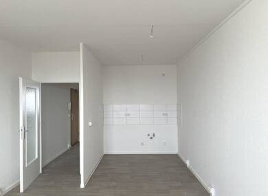Wohnung zur Miete 307 € 2 Zimmer 43,9 m² 7. Geschoss Warschauer Straße 8 Berliner Platz Erfurt 99089