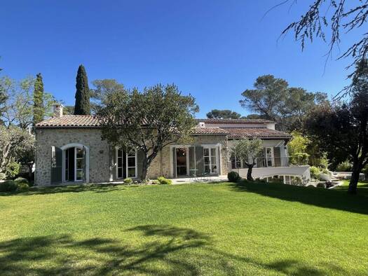 Einfamilienhaus zum Kauf 1.950.000 € 320 m² 1.925 m² Grundstück Cabries ST RAPHAEL 83530