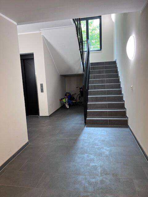 Property thumbnail 25