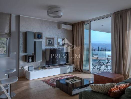 Wohnung zum Kauf 1 € 5 Zimmer 182 m² Geschoss 2/2 Opatija - Centar, Opatija Opatija 51410