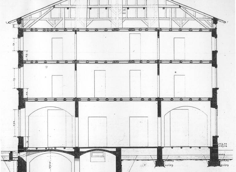 Bürogebäude zur Versteigerung als Kapitalanlage geeignet 510,5 m² 1.900 m² Grundstück Niederndorf Waldkraiburg 84478