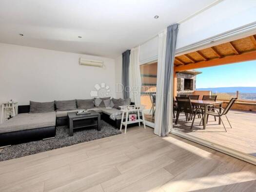 Haus zum Kauf 680.000 € 7 Zimmer 315 m² Rupotina, Solin Klis