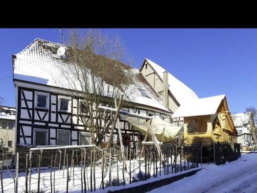 Wohnung zur Miete 900 € 2,5 Zimmer 73 m² Geschoss 1/1 frei ab 01.11.2025 Steinenbronn 71144