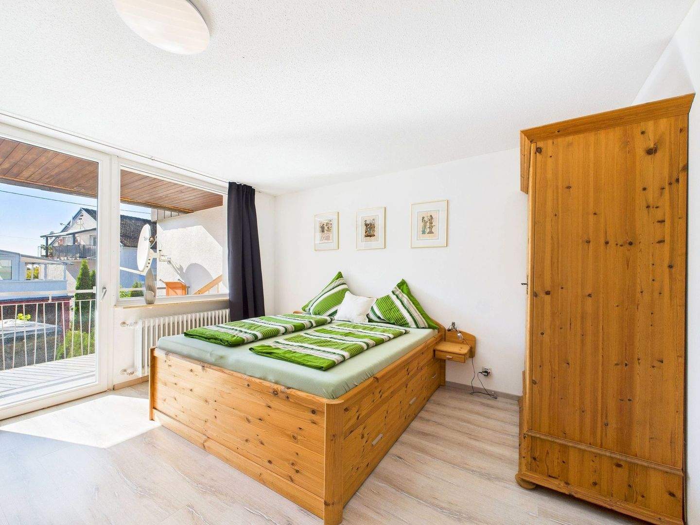 Immobilie in Stetten - Bezugsfreies, energetisch saniertes 1-2-Familienhaus mit PV-Anlage und Speicher - Bild 3