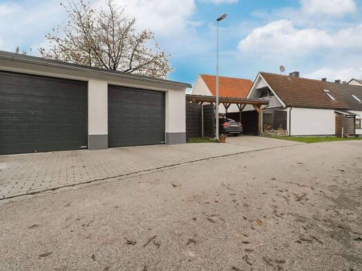 Einfamilienhaus zum Kauf 459.000 € 6 Zimmer 200 m² 603 m² Grundstück frei ab 30.06.2026 Waller Alfeld 91236