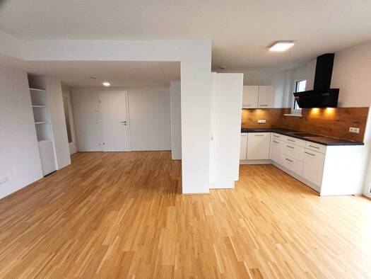 Wohnung zur Miete 1.405 € 3 Zimmer 73,7 m² 2. Geschoss Seekirchen am Wallersee 5201