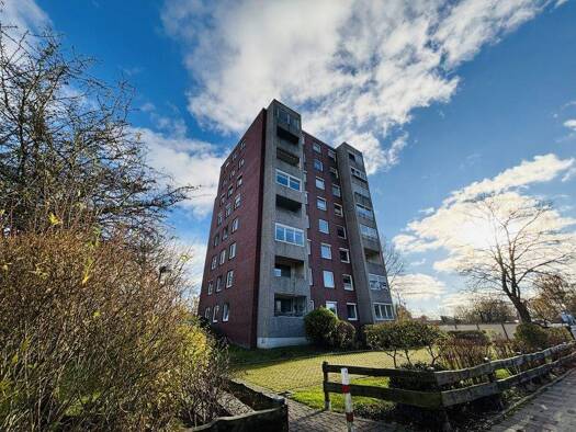 Wohnung zum Kauf 65.000 € 3 Zimmer 70 m² 6. Geschoss Aldenburg Wilhelmshaven 26389