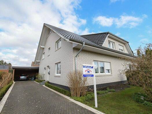 Doppelhaushälfte zum Kauf 259.000 € 6 Zimmer 145 m² 513 m² Grundstück Edewechterdamm Friesoythe / Edewechterdamm 26169