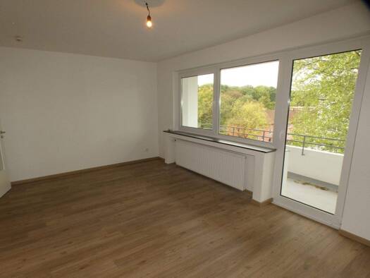 Wohnung zur Miete 706 € 3 Zimmer 78 m² 3. Geschoss frei ab 01.06.2026 Sonnenstr. 139 Aldenrade Duisburg 47179